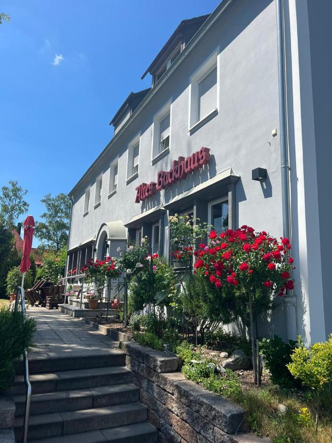 Pension Altes Backhaus Herzogenaurach Ngoại thất bức ảnh